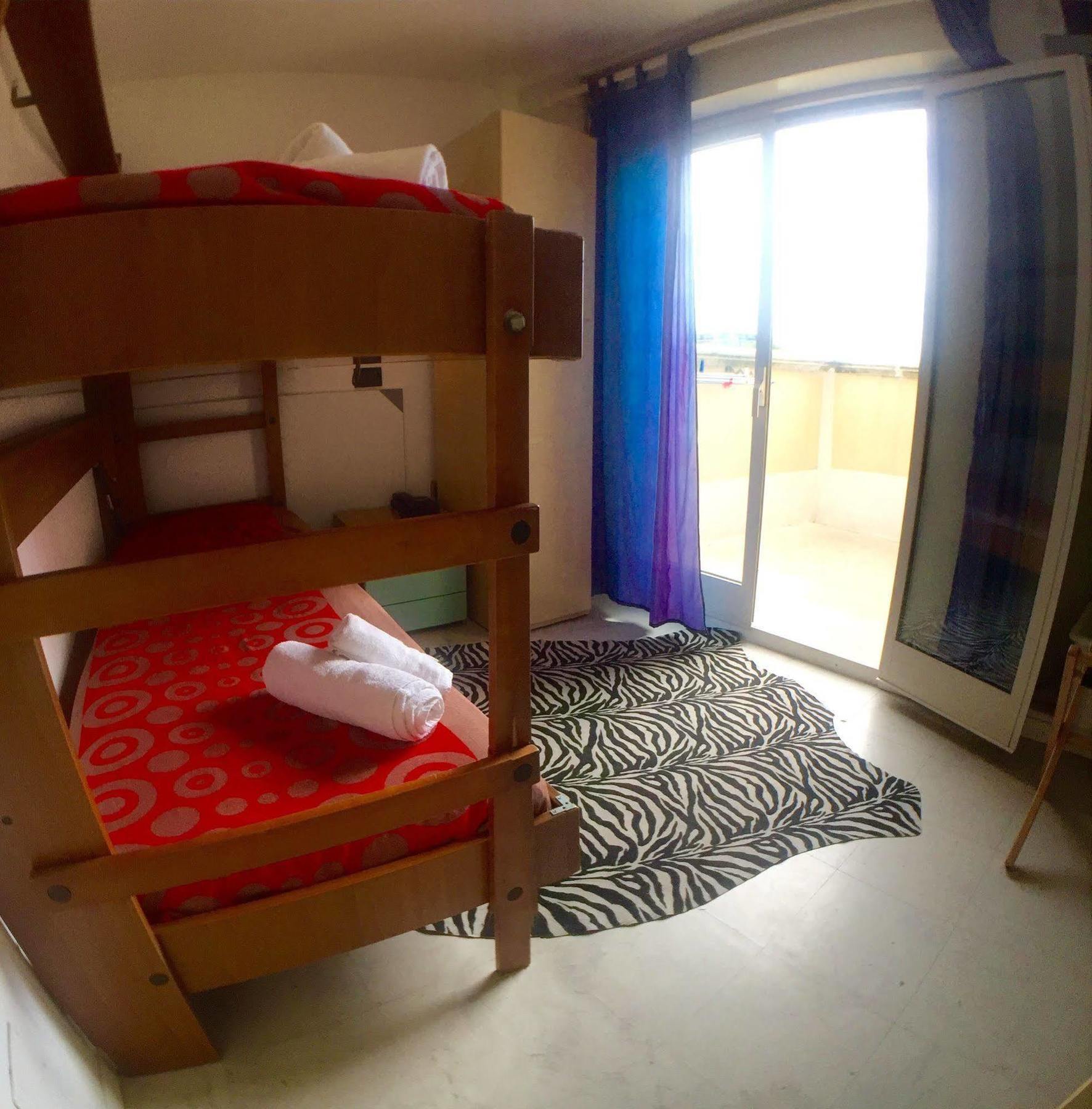 Hotel Mehari Риччоне Экстерьер фото